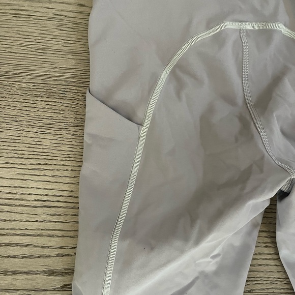 Like New | Lululemon Power Thru High-Rise Crop Leggings Pants | Size 4 - Picture 7 of 8